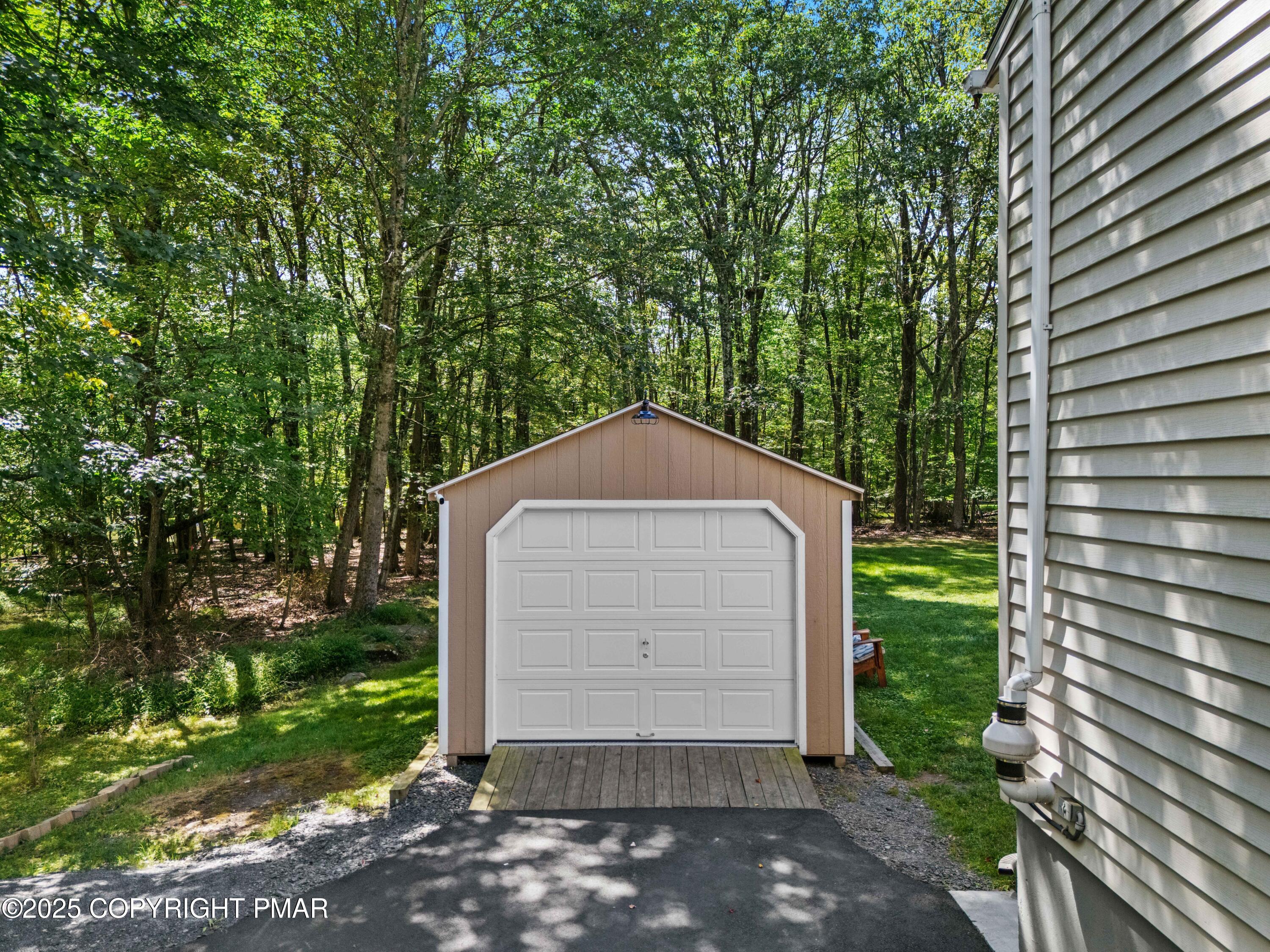 119 Alpine Lake Road Henryville, PA 18332 - Photo 24 of 43 24-Photo-23