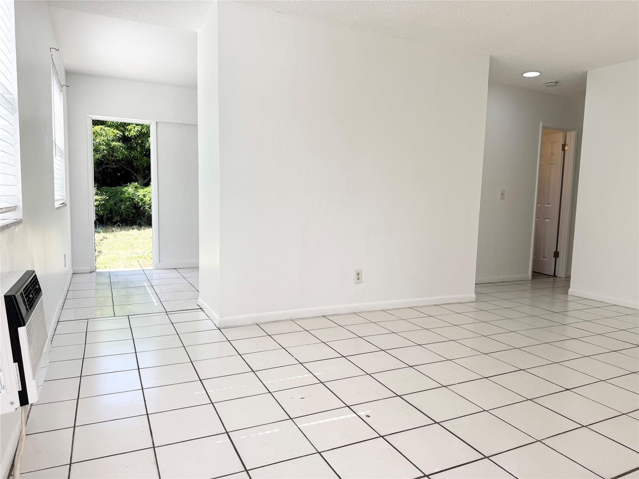 147 West 17th Street Riviera Beach, FL 33404 - Photo 2 of 15 Photo 2