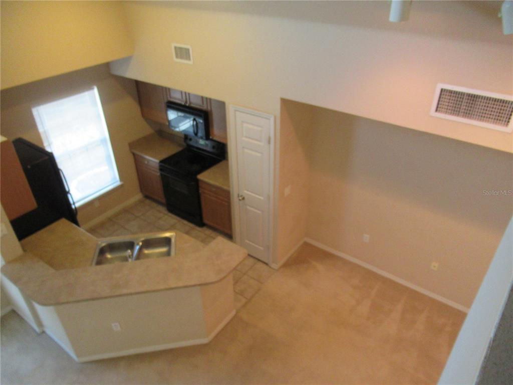 5601 Rosehill Road, Unit 203 Sarasota, FL 34233 - Photo 3 of 24 Gallery Image 3