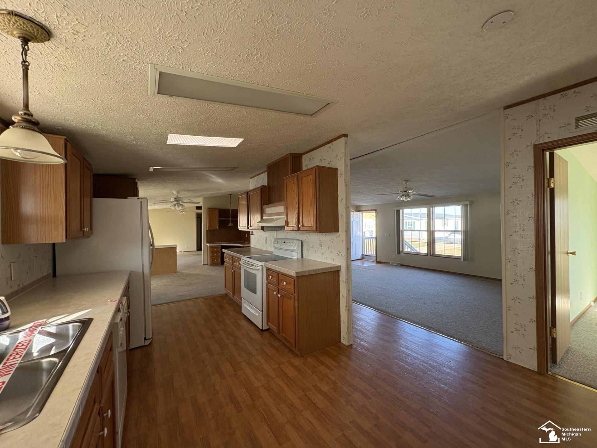 13565 Pear Street Carleton, MI 48117 - Photo 6 of 18