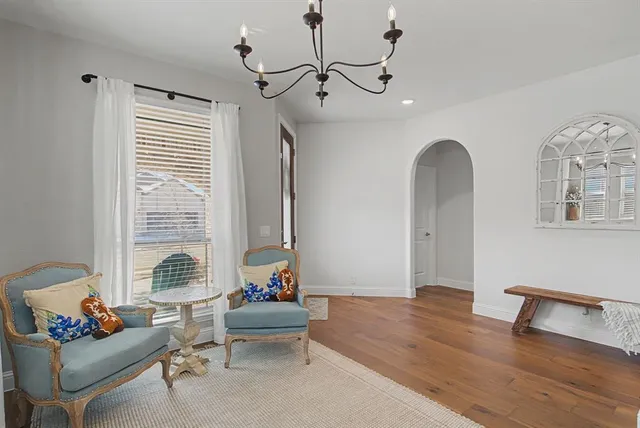 $585,000 | 5400 Bardwell Drive, Denton, TX 76226