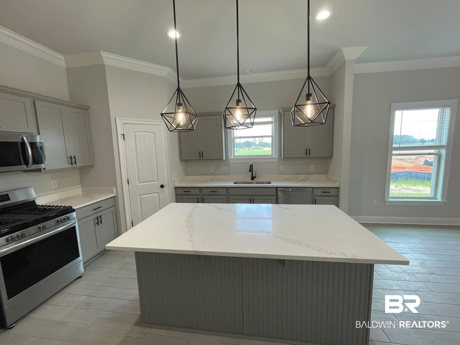 1388 Fenton Circle Foley, AL 36535 - Photo 3 of 17
