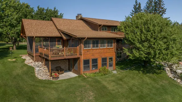 $999,900 | 20266 Windhill Drive, Bemidji, MN 56601