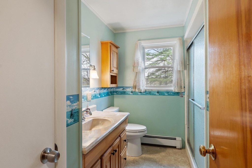 11 Cromie Street Clinton, MA 01510 - Photo 12 of 29