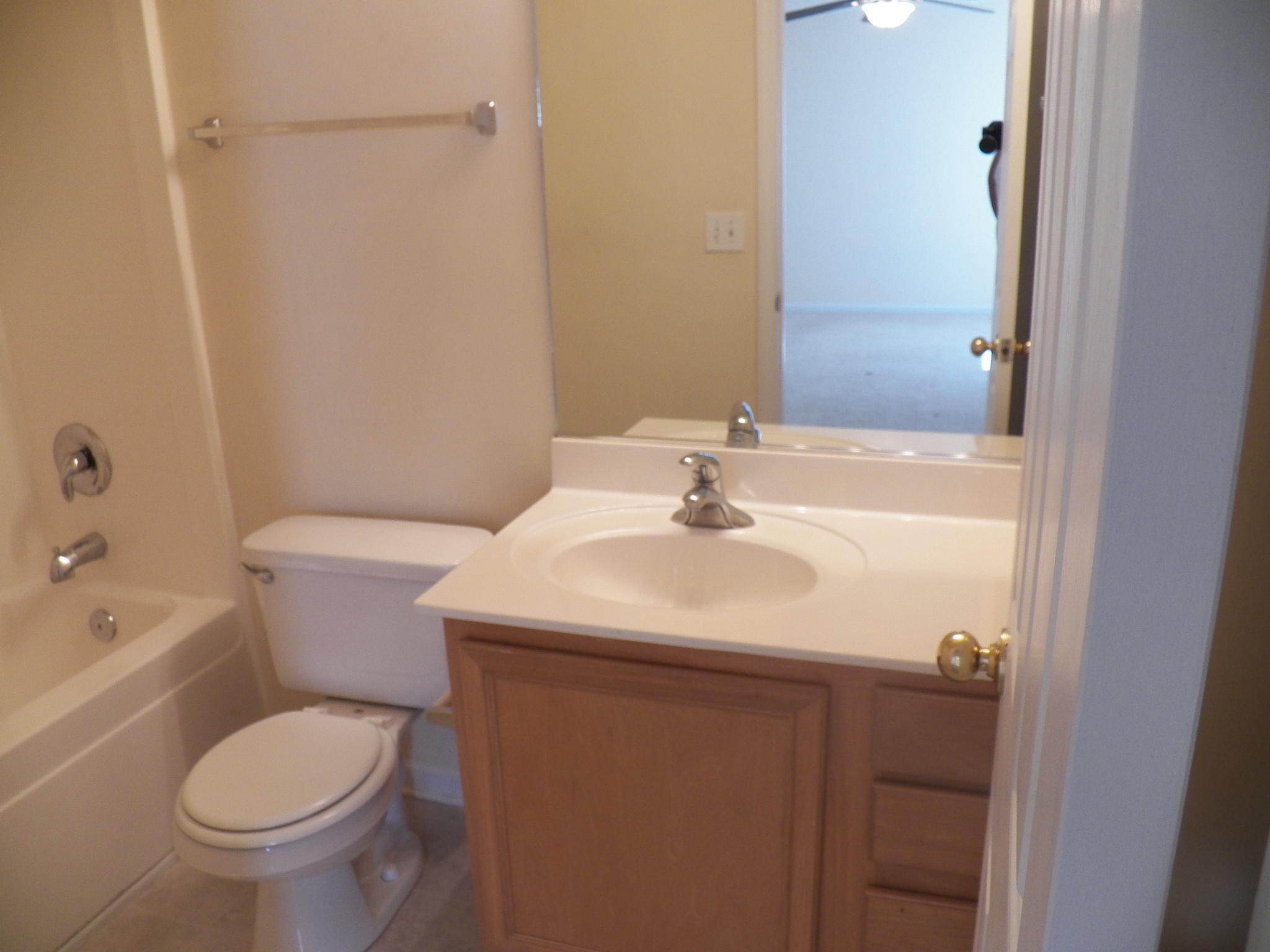 131 Tyron Road Summerville, SC 29483 - Photo 11 of 12 100_3249