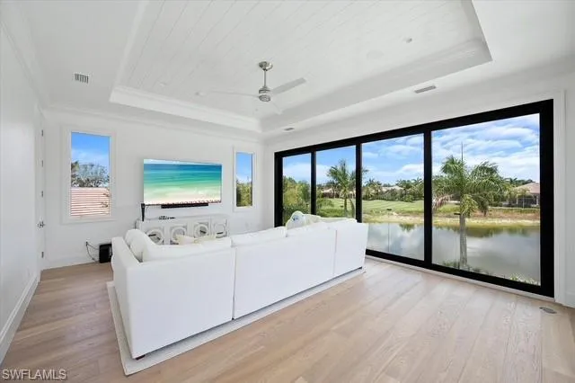 $7,850,000 | 6285 Highcroft Drive, Naples, FL 34119