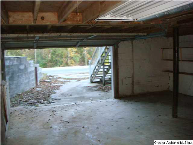56323 Highway 231 Oneonta, AL 35121 - Photo 17 of 18