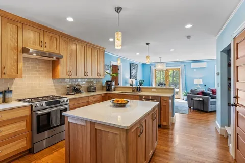 $2,238,000 | 18 Hill Street, Lexington, MA 02421