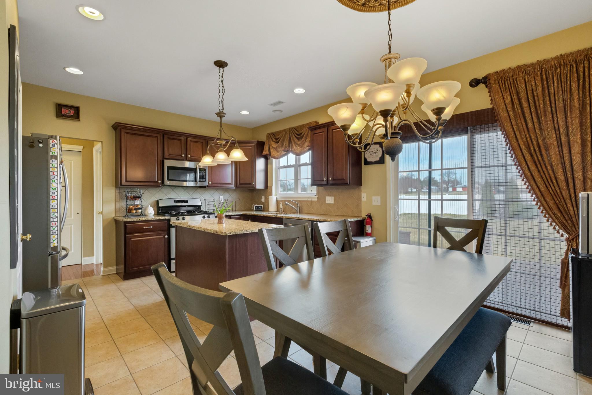 152 Windsor Way Mount Royal, NJ 08061 - Photo 11 of 30