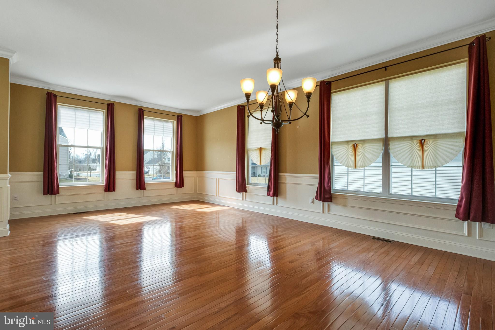 152 Windsor Way Mount Royal, NJ 08061 - Photo 7 of 30