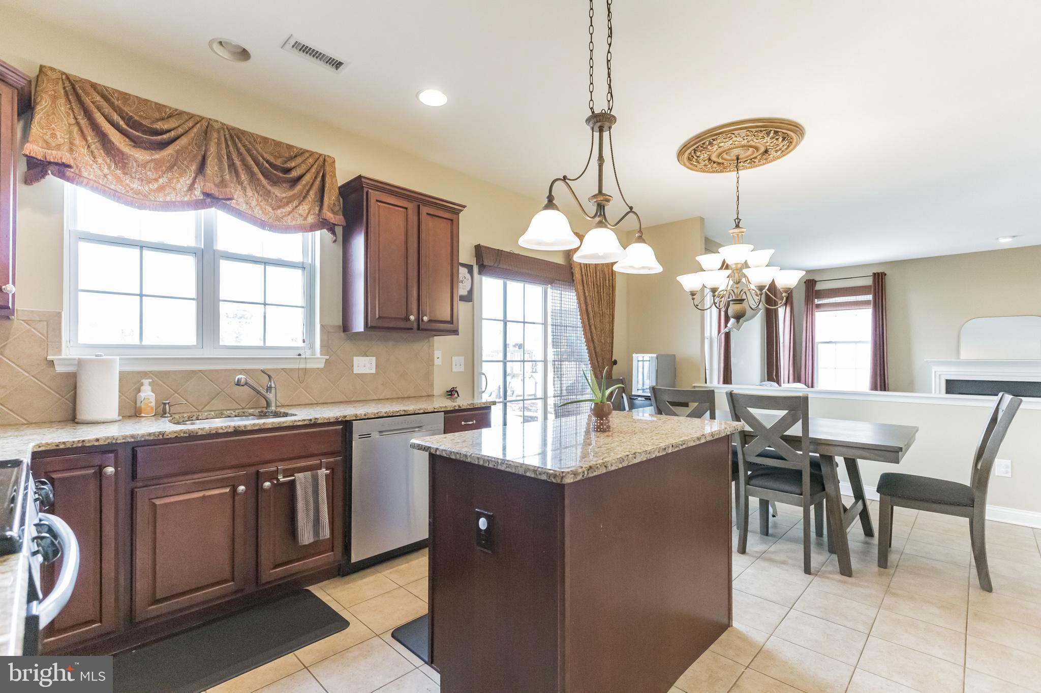 152 Windsor Way Mount Royal, NJ 08061 - Photo 10 of 30