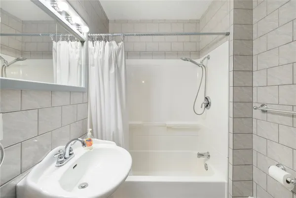 $450,000 | 20 Cleveland Street, West Warwick, RI 02893