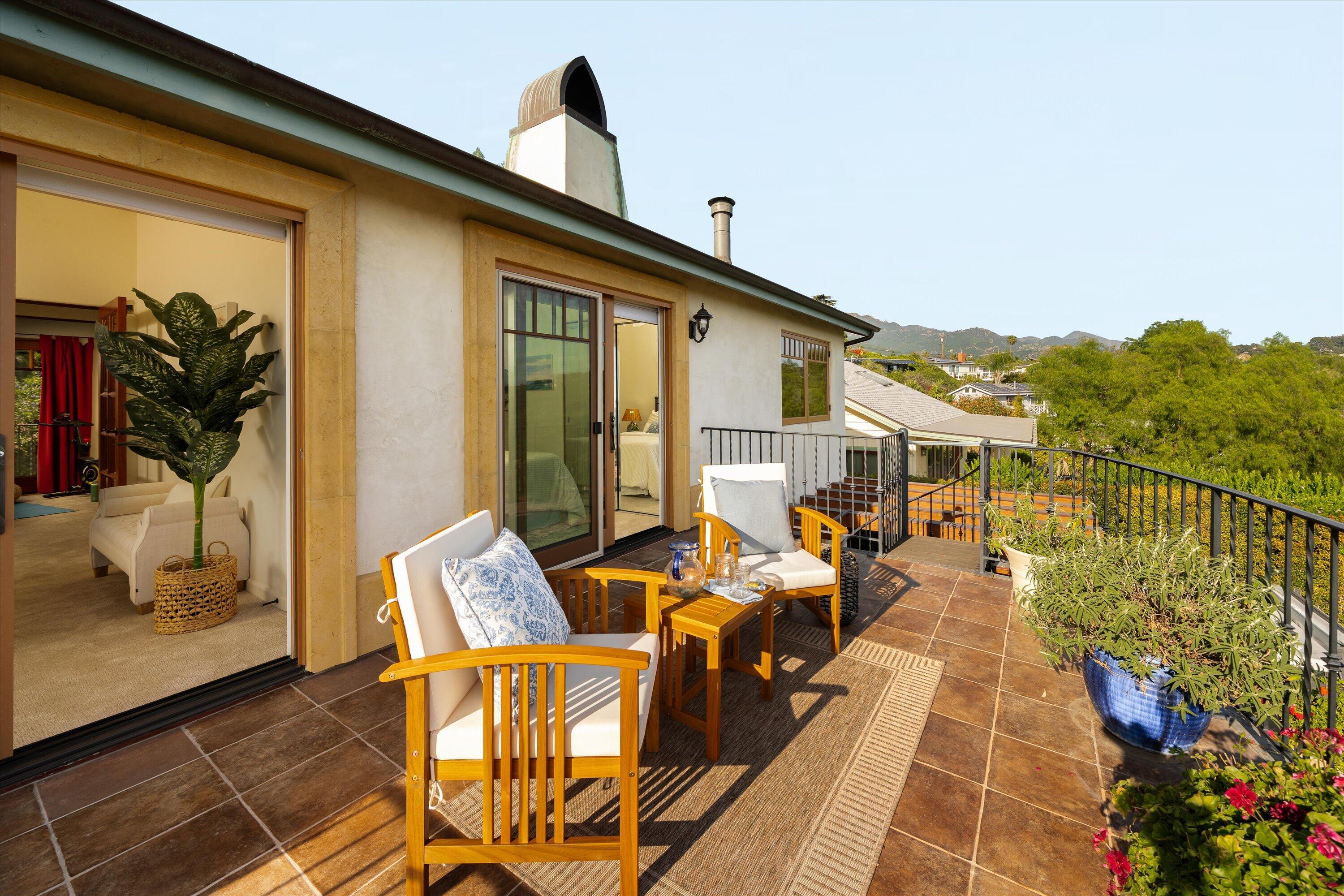 2782 Exeter Place Santa Barbara, CA 93105 - Photo 26 of 39 Upper Viewing Balcony