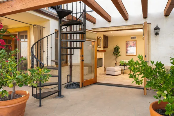 $3,195,000 | 2782 Exeter Place, Santa Barbara, CA 93105