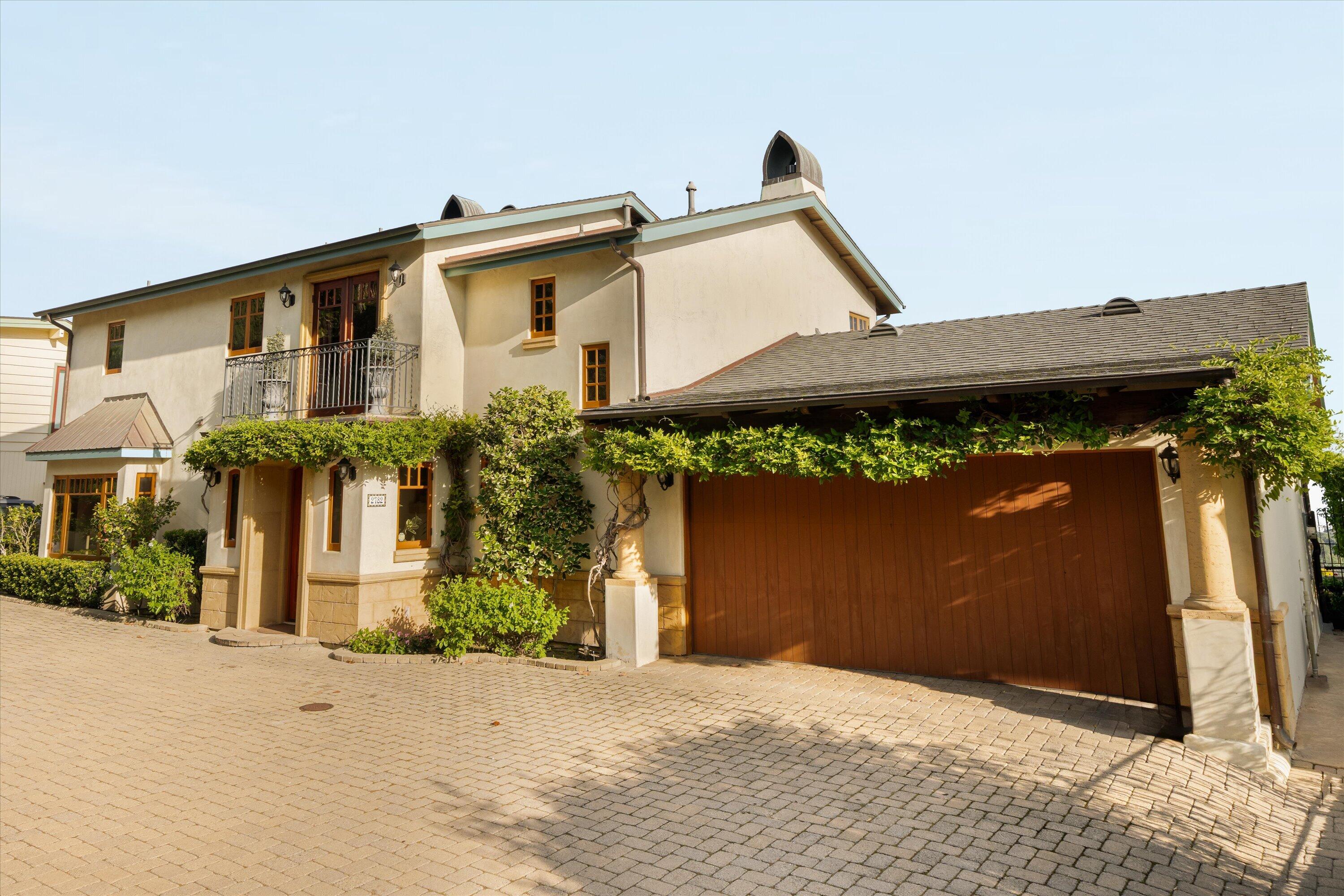 2782 Exeter Place Santa Barbara, CA 93105 - Photo 4 of 39 Front Angle
