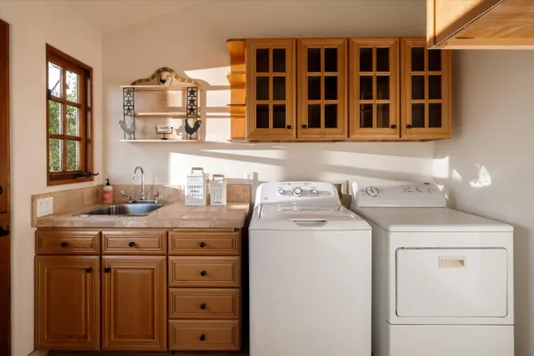 $3,195,000 | 2782 Exeter Place, Santa Barbara, CA 93105