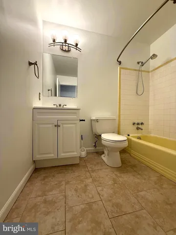 $2,950 | 5410 Queensberry Avenue, Springfield, VA 22151