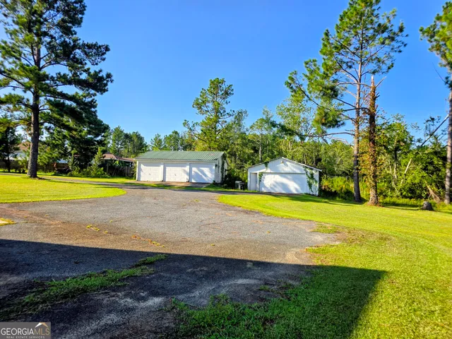 $367,000 | 11 Holy Hill Road, Hazlehurst, GA 31539