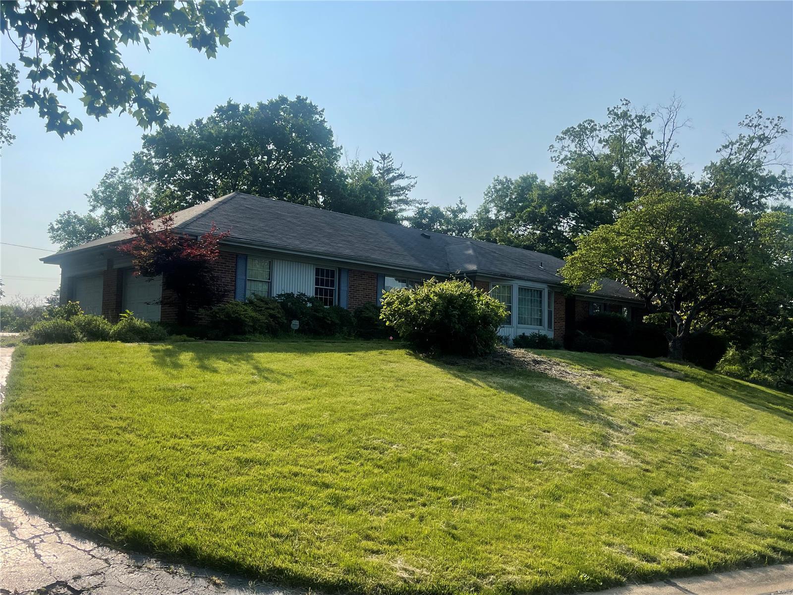 1933 Sturbridge Meadows Road Town and Country, MO 63131 - Photo 1 of 2 Gallery Image 1