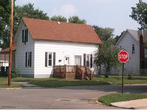 129 West 4th Street Rochester, IN 46975 - Photo 1 of 1