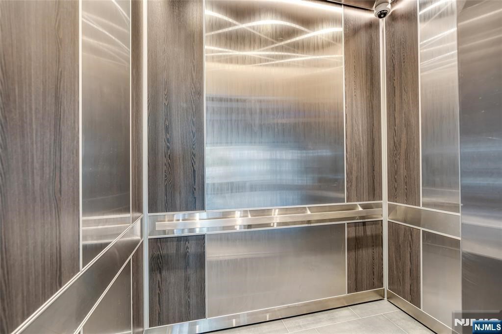 233 12th Street, Unit 3H Palisades Park, NJ 07650 - Photo 4 of 10 a close view of water heater