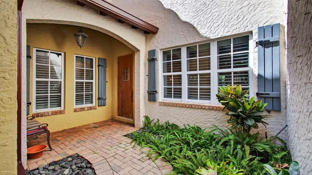 $20,000 | 1028 Coralina Lane, Delray Beach, FL 33483