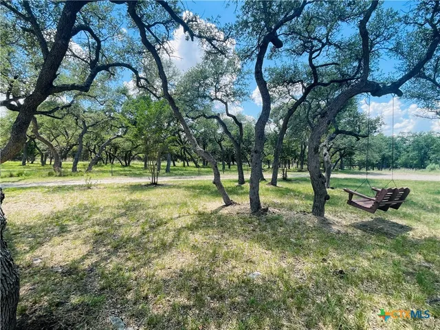 $995,000 | 1100 Chapparal Drive, Wimberley, TX 78676