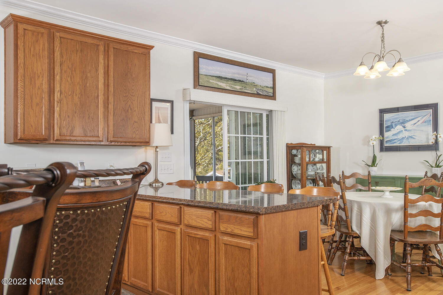661 Tuttles Grove Road Beaufort, NC 28516 - Photo 12 of 35 Kitchen & dining