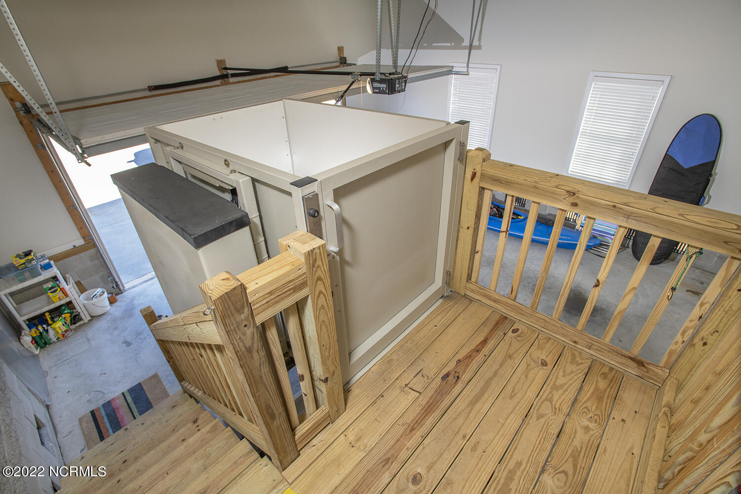 661 Tuttles Grove Road Beaufort, NC 28516 - Photo 29 of 35 Wheelchair lift