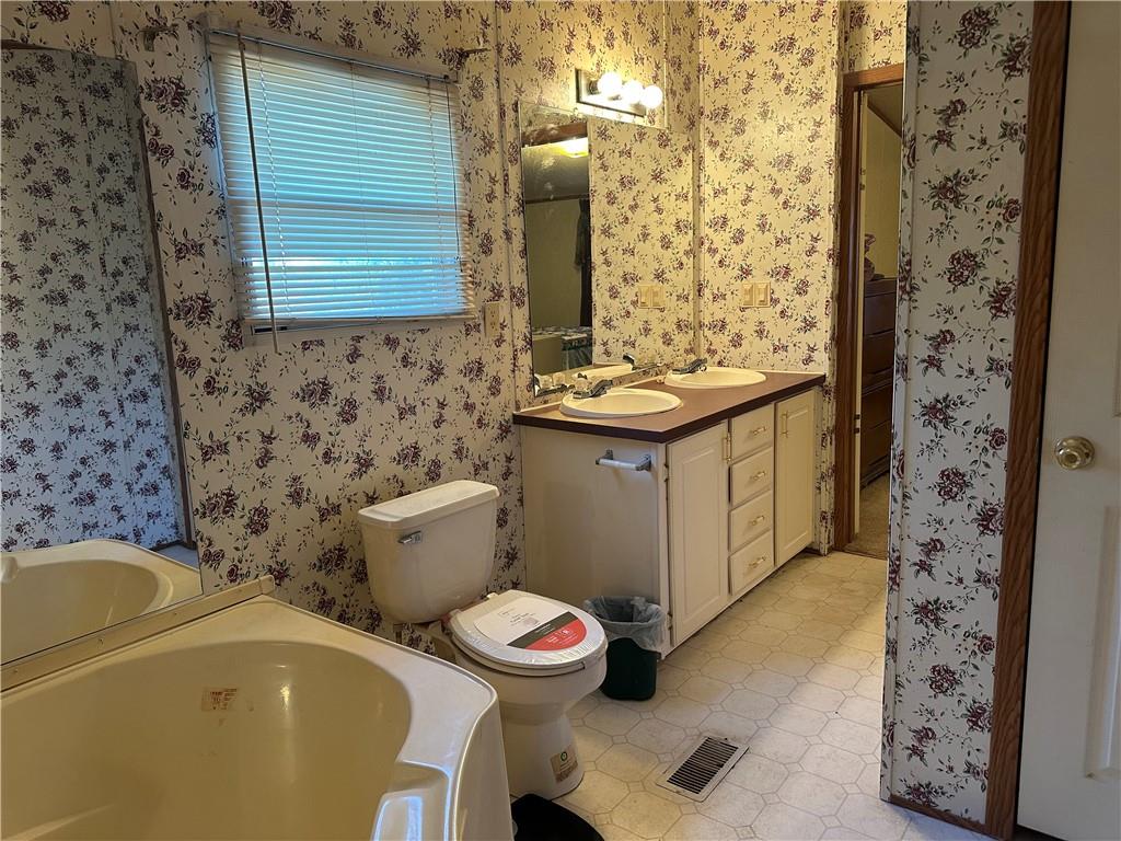 381 Sheridan Street Wheeling, MO 64688 - Photo 12 of 21