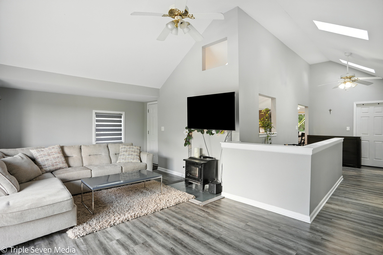 28629 West Ravine Drive Barrington, IL 60010 - Photo 7 of 33