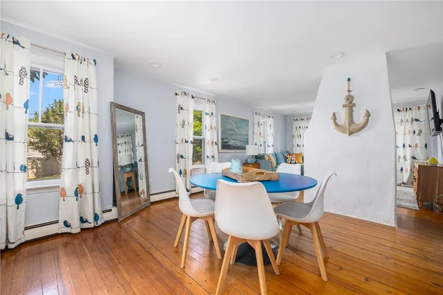 $3,000 | 37 Concord Drive, Middletown, RI 02842