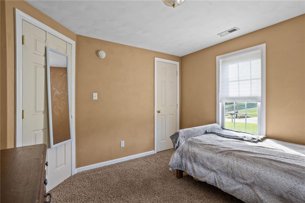 113 Evergreen Road Trafford, PA 15085 - Photo 17 of 30 Gallery Image 17