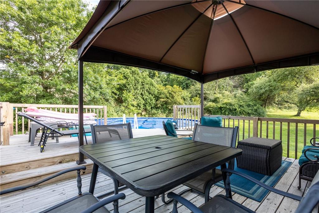 113 Evergreen Road Trafford, PA 15085 - Photo 6 of 30 Deck