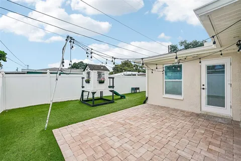 $509,000 | 9725 48th Place North, St. Petersburg, FL 33708