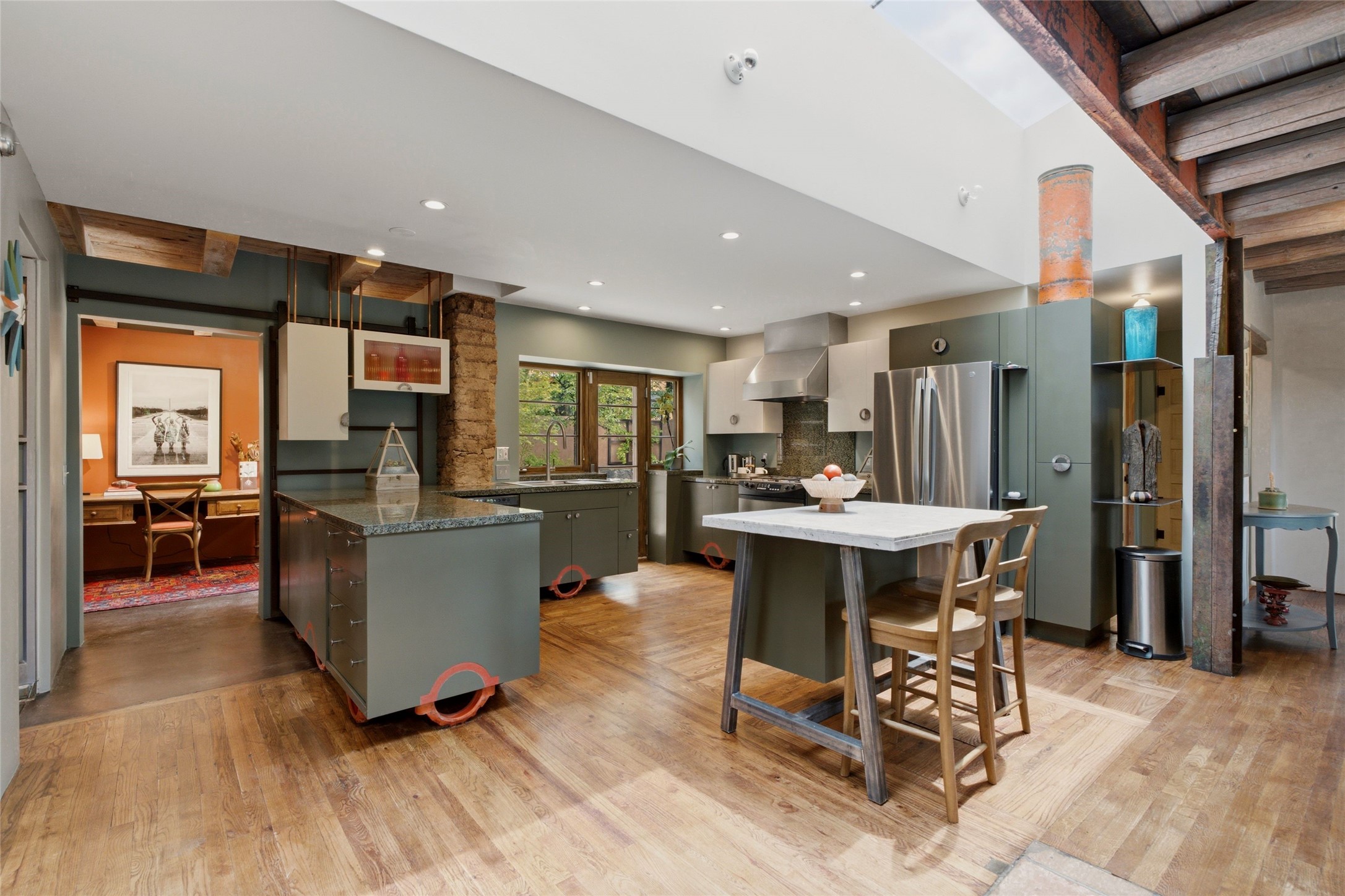 605 Sunset Street Santa Fe, NM 87501 - Photo 17 of 45 Gallery Image 17