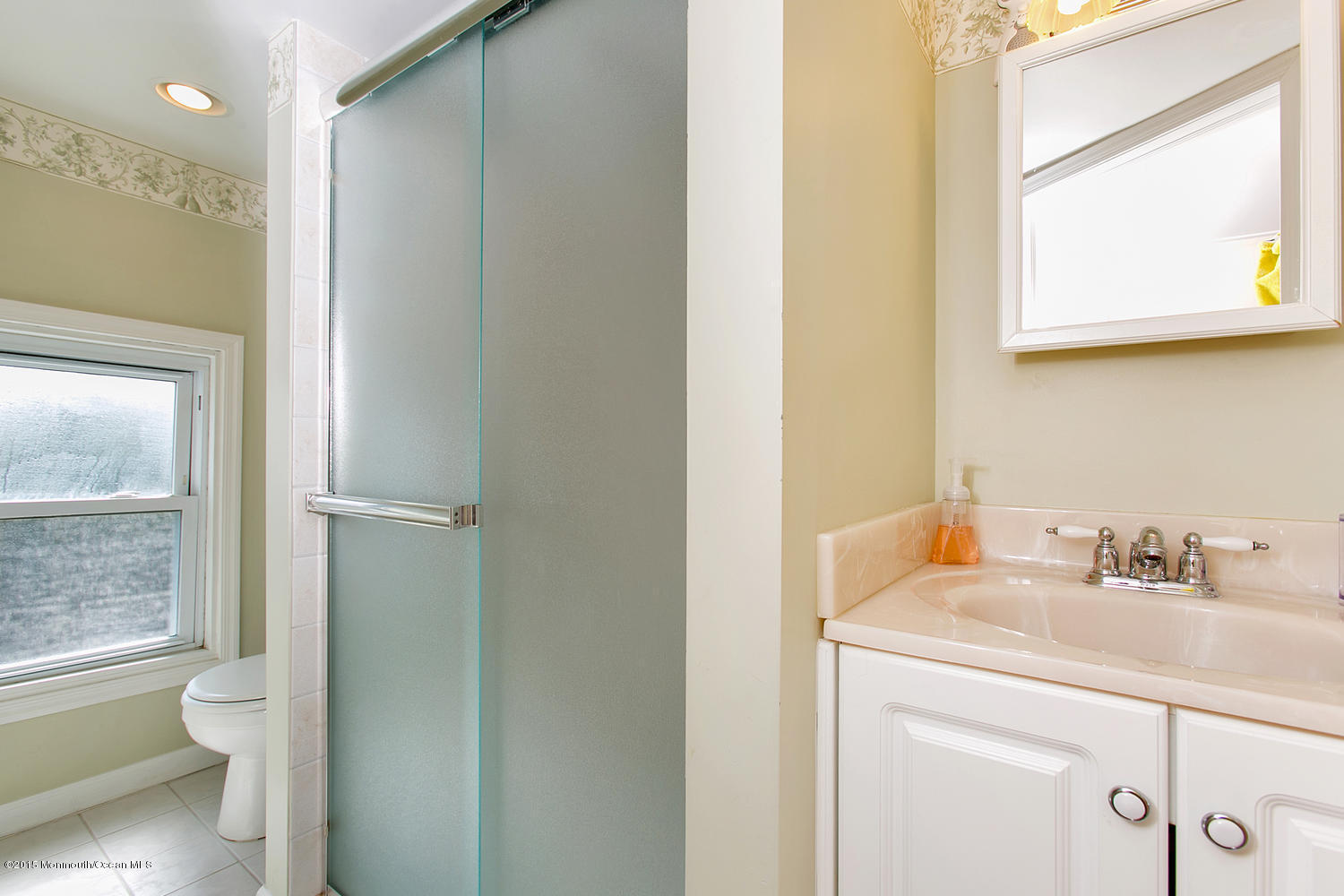 33 River Road Rumson, NJ 07760 - Photo 25 of 31 One of Three Bathrooms
