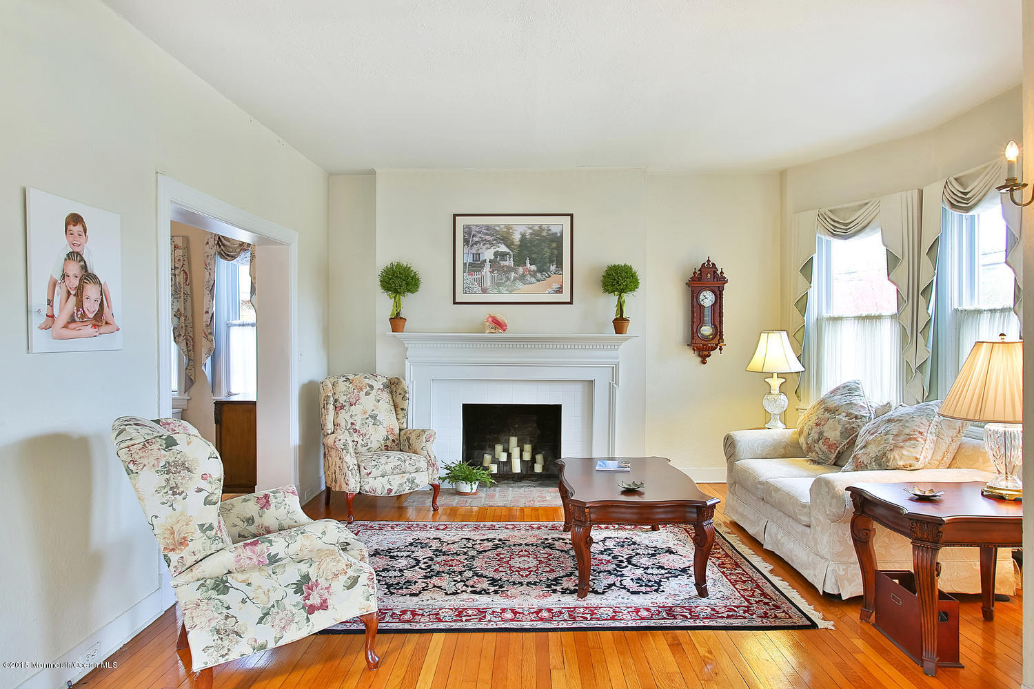 33 River Road Rumson, NJ 07760 - Photo 5 of 31 Traditional Living Room with Fireplace