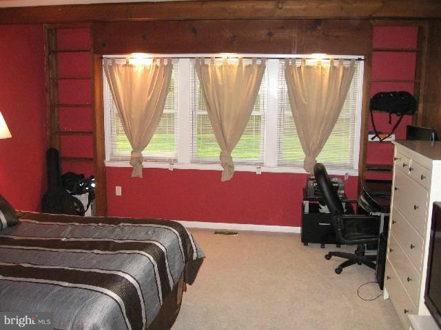 13206 Poplar Tree Road Fairfax, VA 22033 - Photo 15 of 24 Family Room - currently temporary bedroom