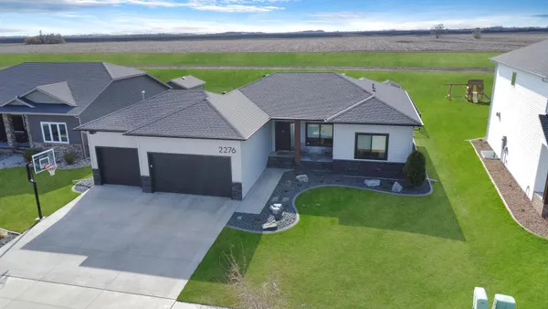 $689,000 | 2276 14th Street West, West Fargo, ND 58078