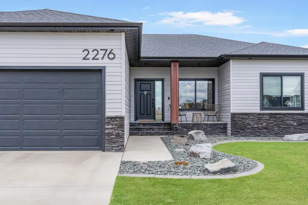 $689,000 | 2276 14th Street West, West Fargo, ND 58078