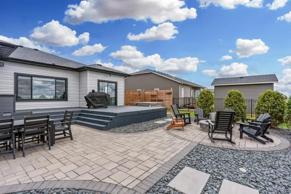 $689,000 | 2276 14th Street West, West Fargo, ND 58078
