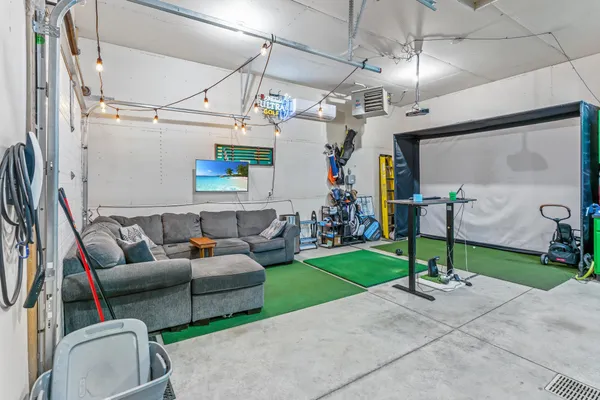 $689,000 | 2276 14th Street West, West Fargo, ND 58078