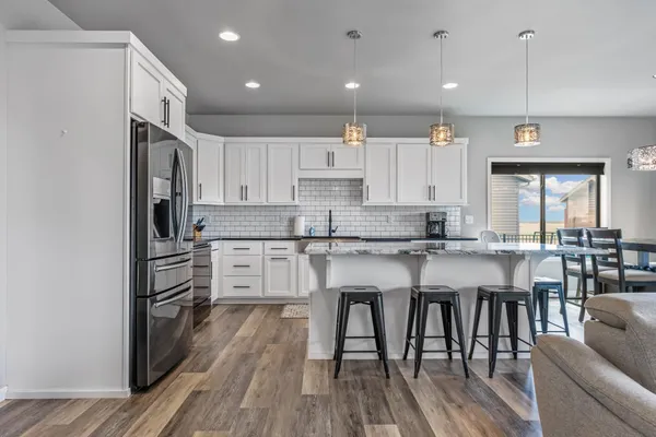 $689,000 | 2276 14th Street West, West Fargo, ND 58078