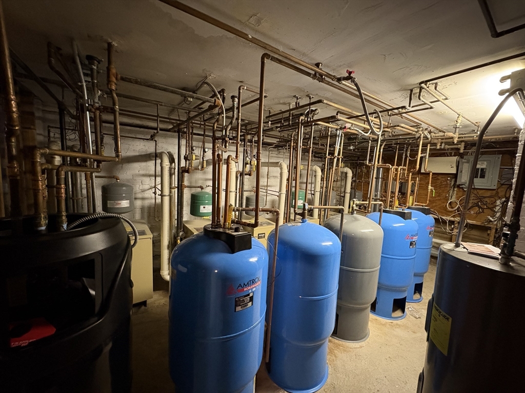 31-33 Roberts Road Cambridge, MA 02138 - Photo 10 of 10