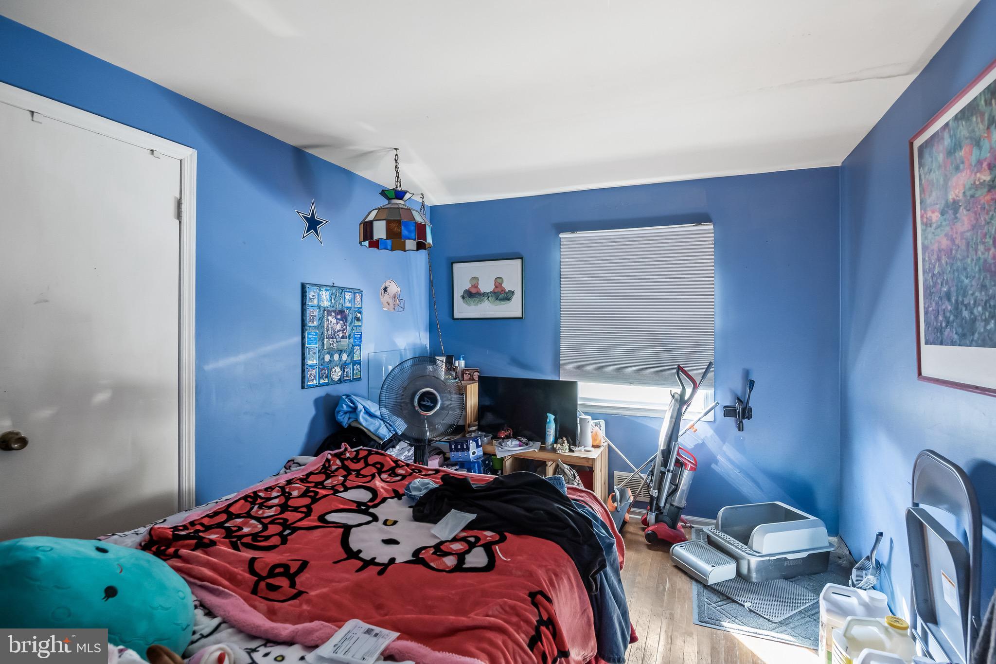 109 North Ambler Road Somers Point, NJ 08244 - Photo 20 of 22 a bedroom with a bed and a window