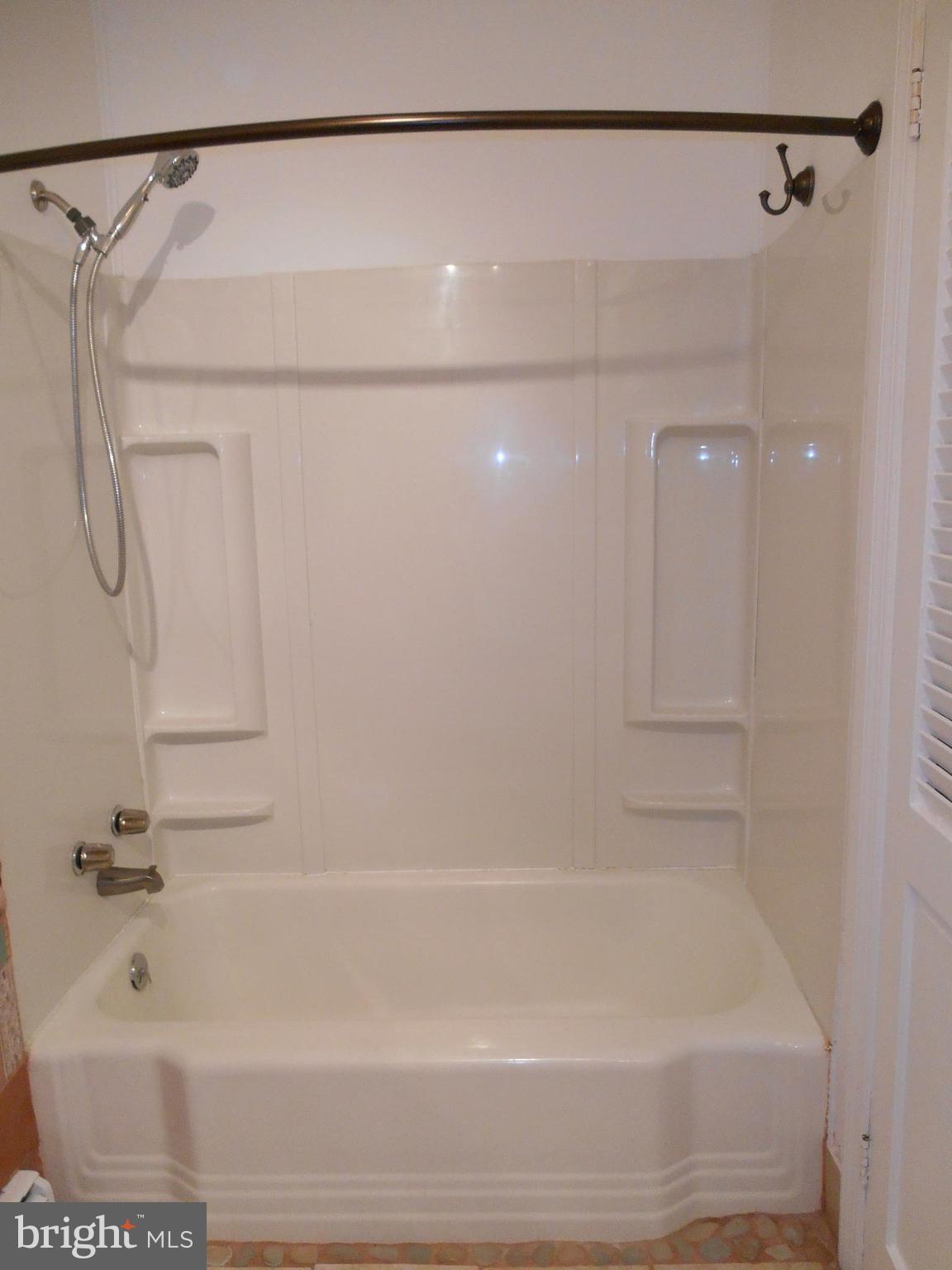 10015 New Bridge Road Denton, MD 21629 - Photo 17 of 30 Hall Bath
