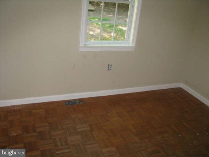 12350 Purcell Road Manassas, VA 20112 - Photo 14 of 18 Bedroom #3