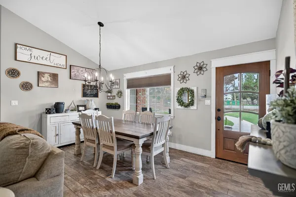 $1,100,000 | Undisclosed Address, Bakersfield, CA 93312