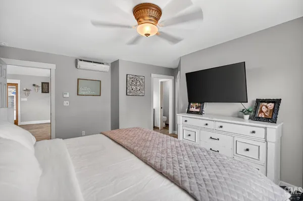 $1,100,000 | Undisclosed Address, Bakersfield, CA 93312